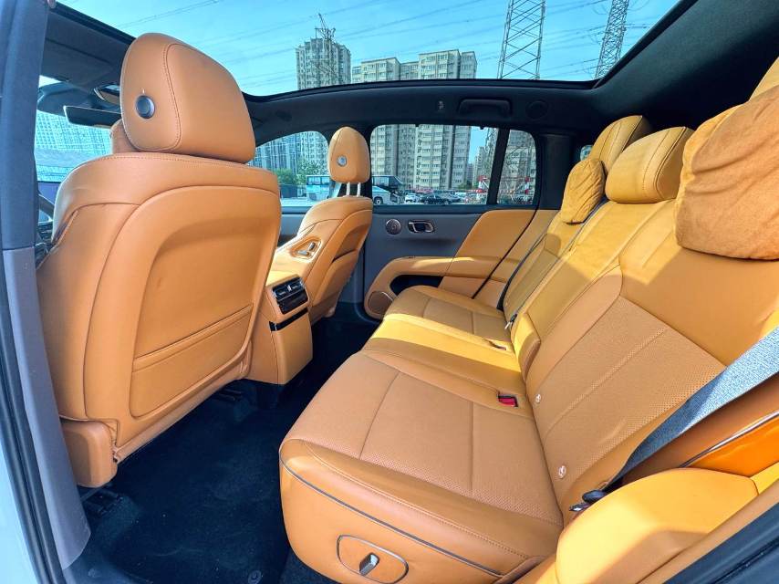 Li Auto i 6