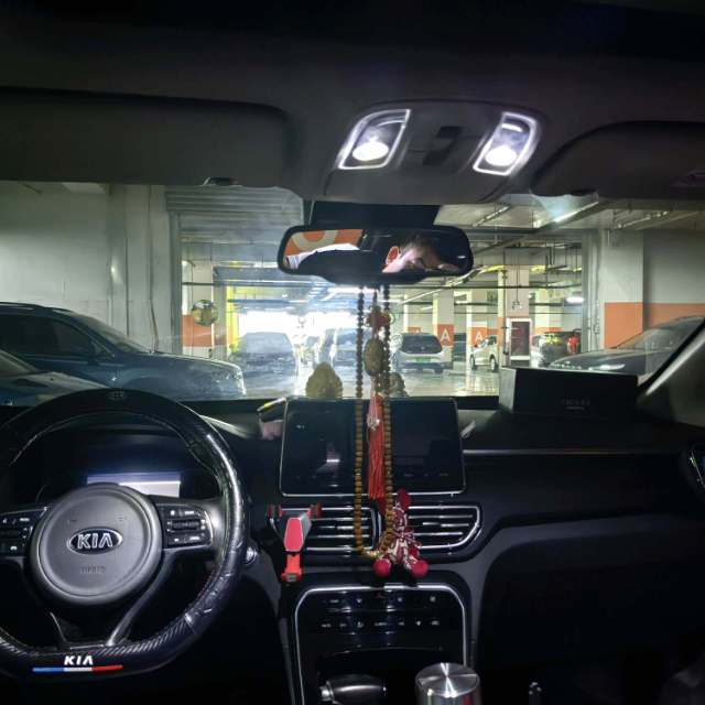 Kia KX 5 Model Year 1.6T 自动两驱豪华版