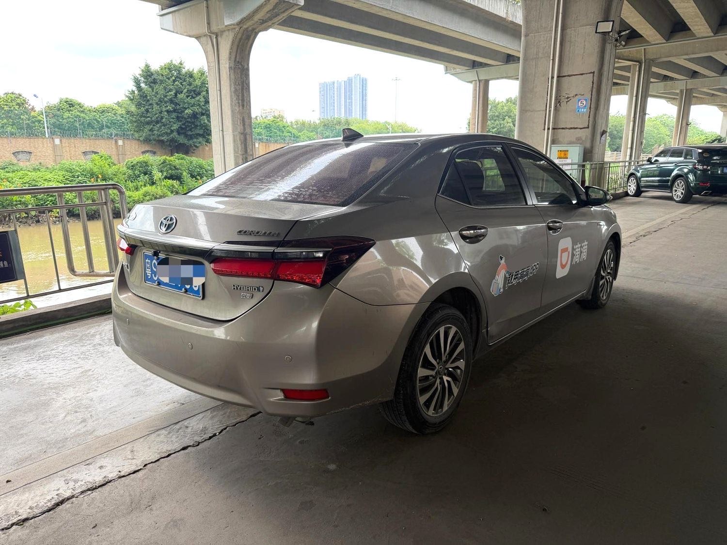 Toyota Corolla Hybrid 1.8L E CVT