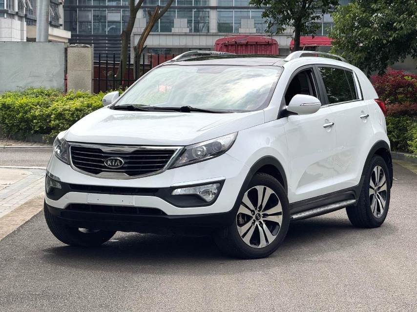 智跑 Model Year 2.0L 自动两驱版 DLX