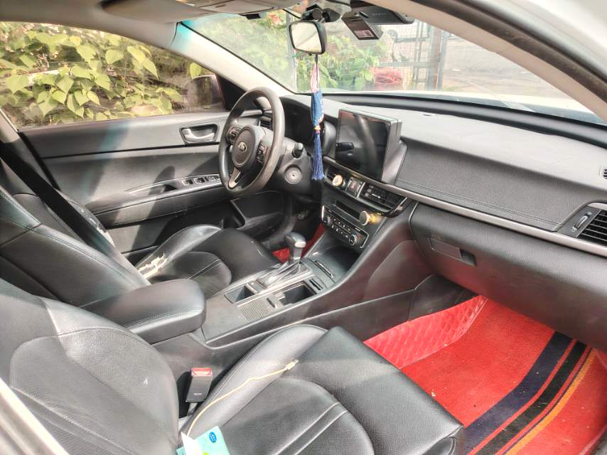Kia K 5 2.0L Automatic GLS