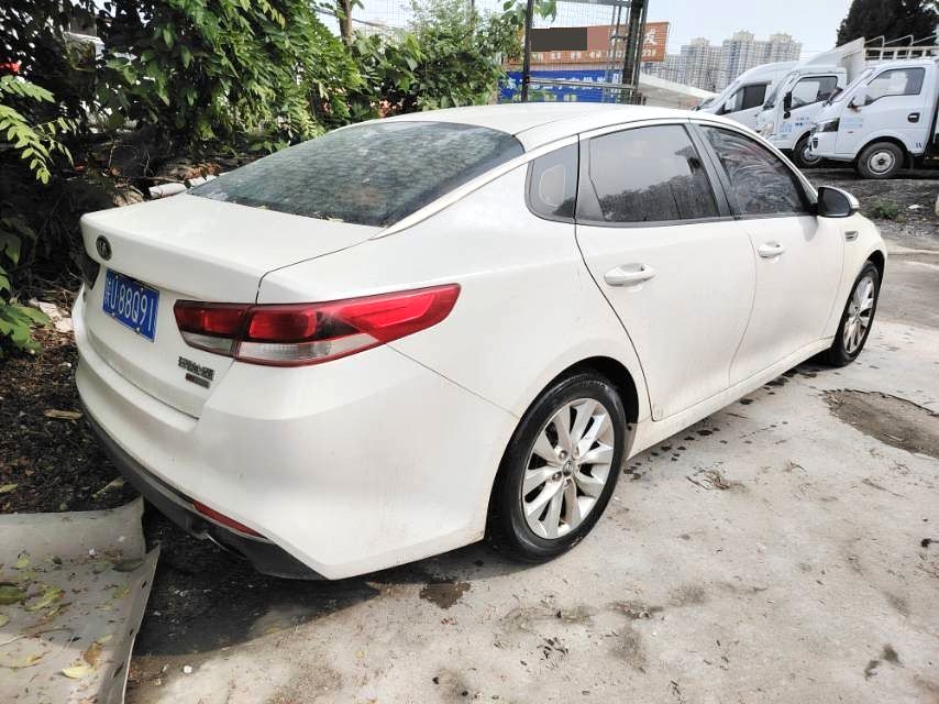 Kia K 5 2.0L Automatic GLS