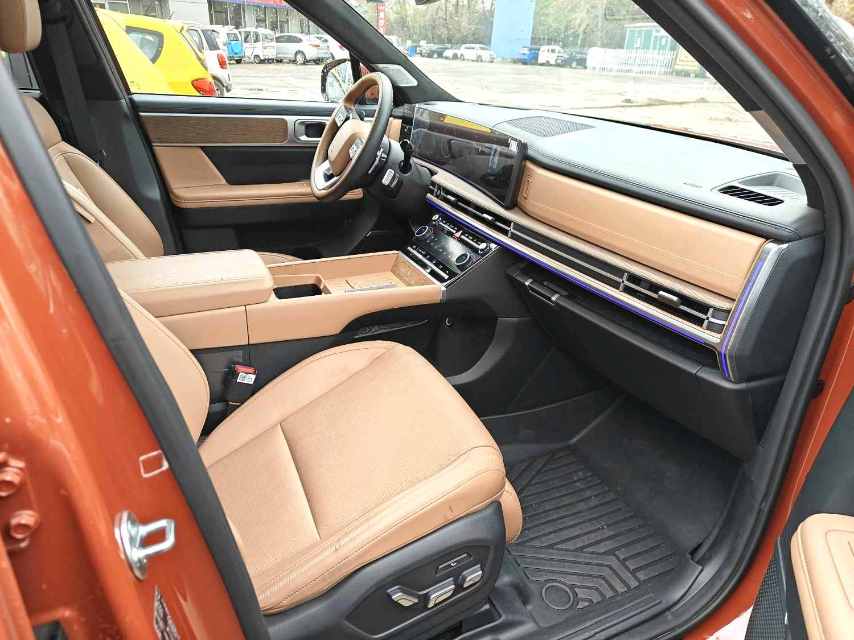 胜达 Model Year 2.0T 鉴赏家 Ultra