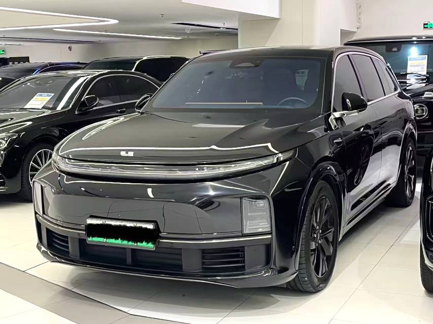 Li Auto L (Liter) 7 Pro