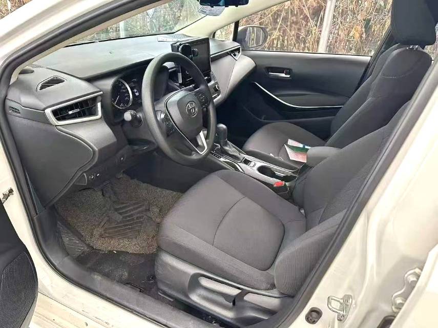 卡罗拉 Model Year 双擎 1.8L E CVT 先锋版