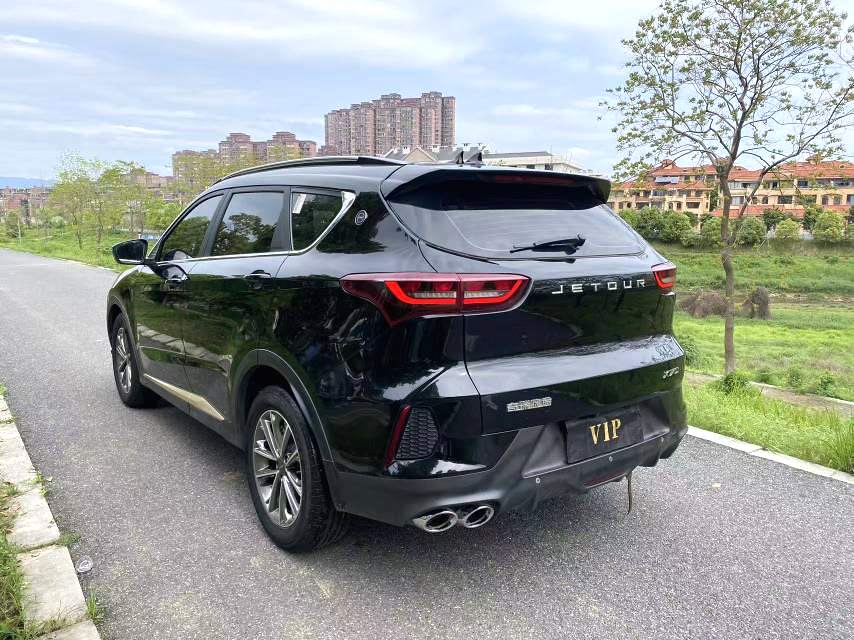 捷途 X 70 Model Year 1.5T DCT 跃享版 7 Seats