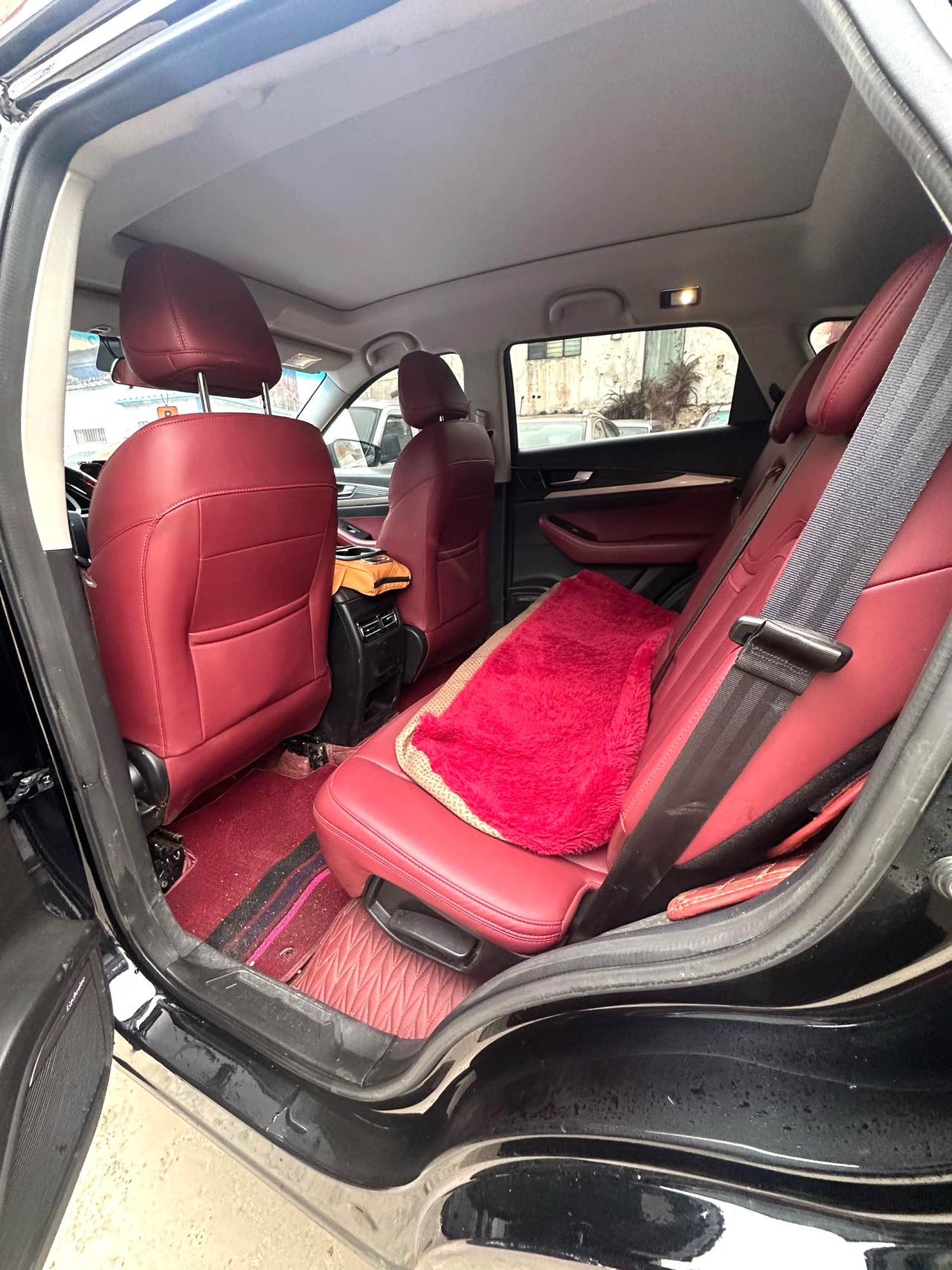 捷途 X 70 Model Year 1.5T DCT 跃享版 7 Seats