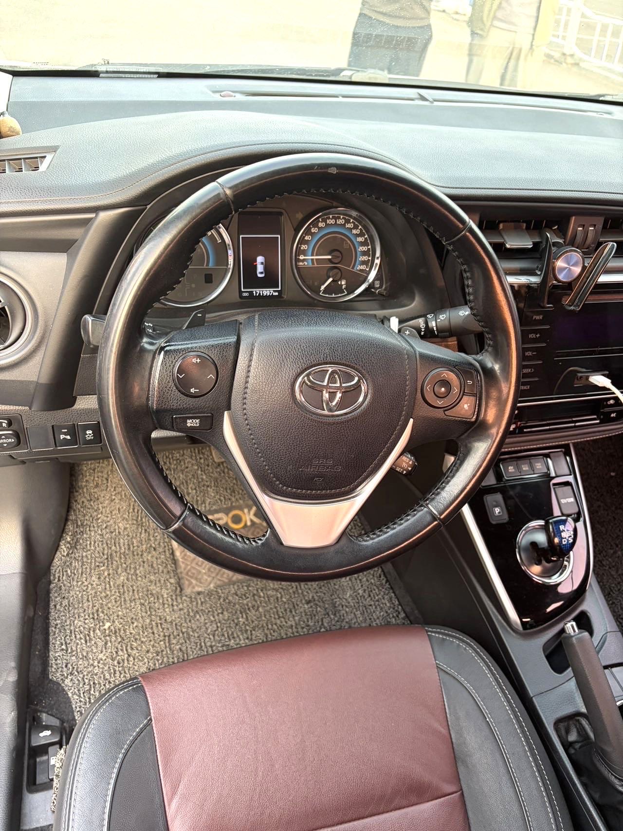 Toyota Corolla Hybrid 1.8L E CVT Elite