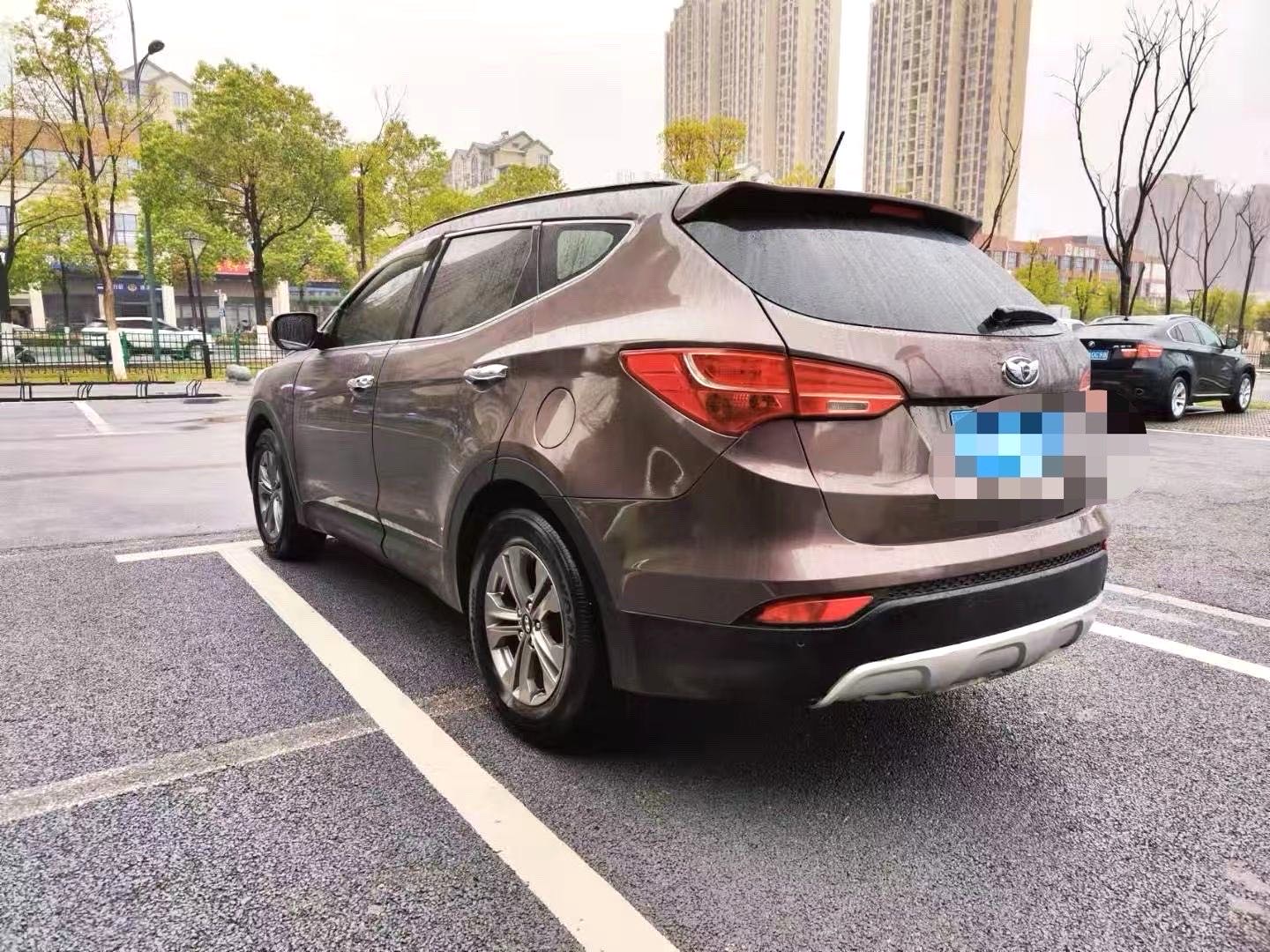 胜达 Model Year 2.4L 自动两驱智能型 5 Seats