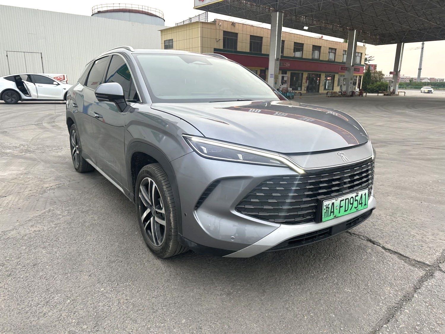 宋 L (Liter) DM i Model Year 112km Advanced