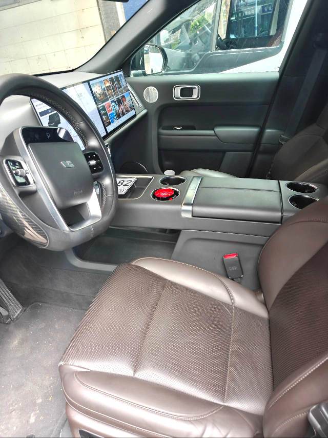 Li Auto L (Liter) 9 Max