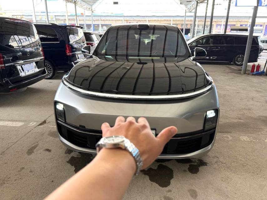 Li Auto L (Liter) 9 Max