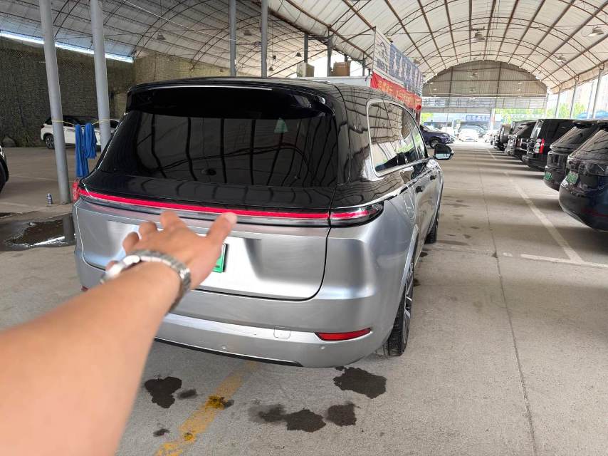 Li Auto L (Liter) 9 Max