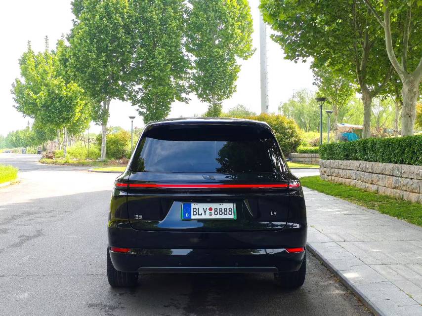 Li Auto L (Liter) 9 Max