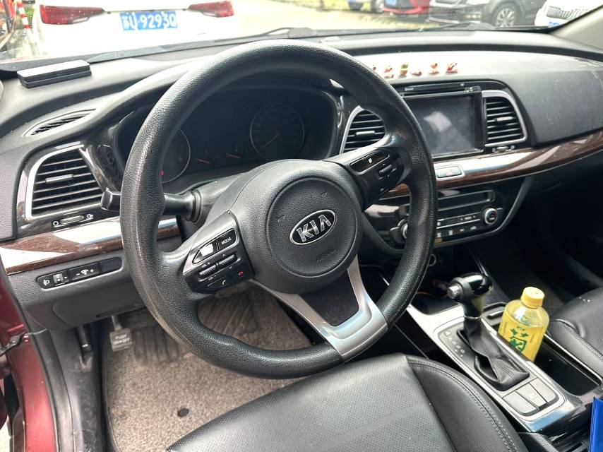 Kia K4 1,8 л, автомат, GLS