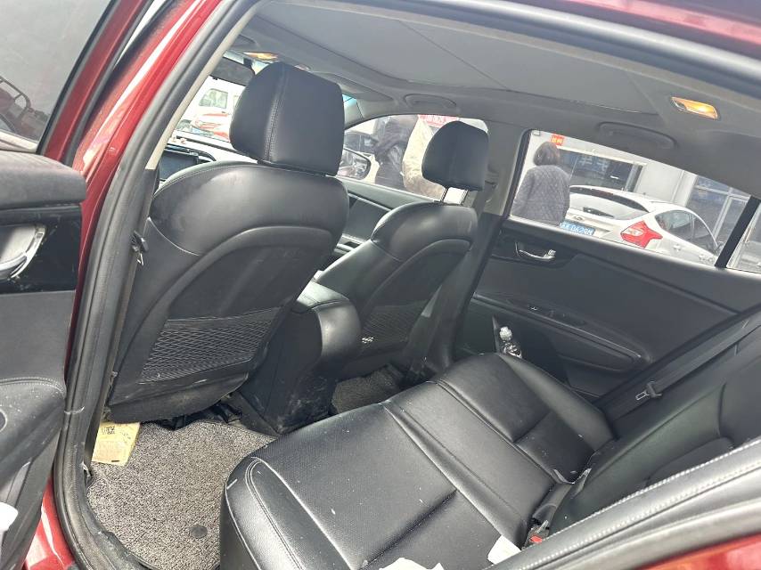 Kia K4 1,8 л, автомат, GLS