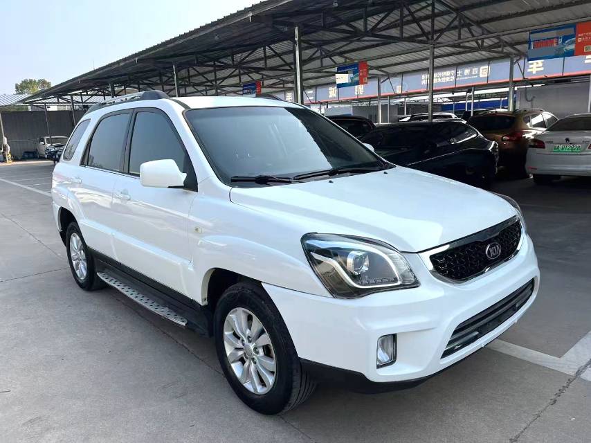 狮跑 Model Year 2.0L 自动两驱版 GL