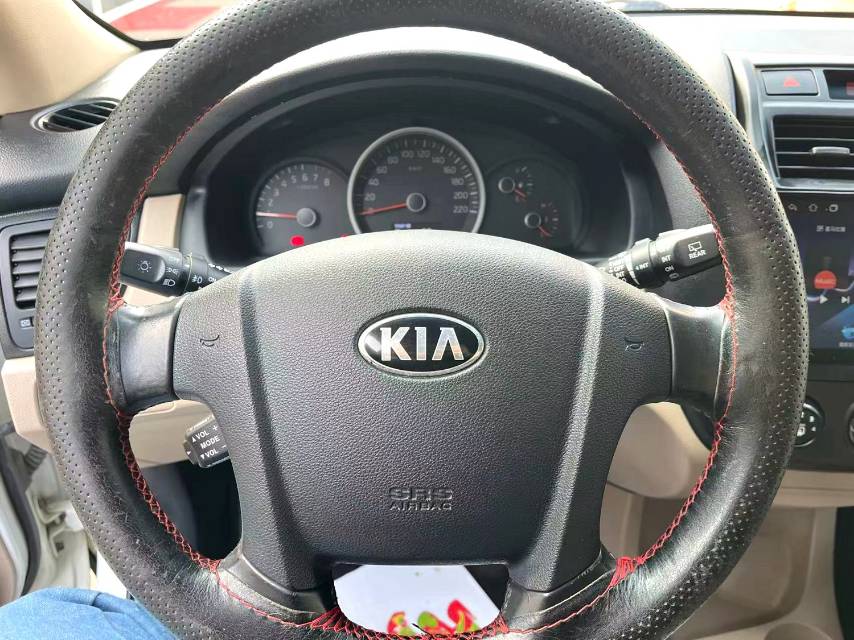 狮跑 Model Year 2.0L 自动两驱版 GL