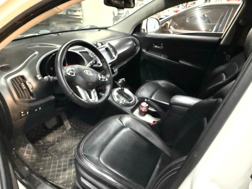 智跑 Model Year 2.0L 自动两驱版 GLS