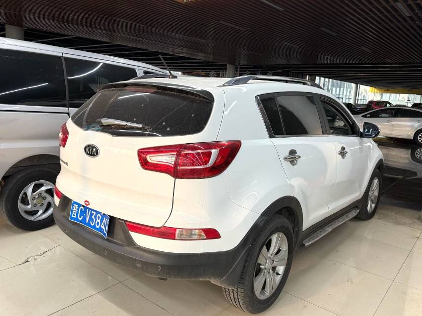 智跑 Model Year 2.0L 自动两驱版 GLS