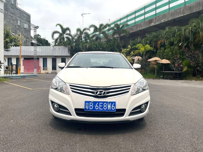 悦动 Model Year 1.6L Auto Luxury