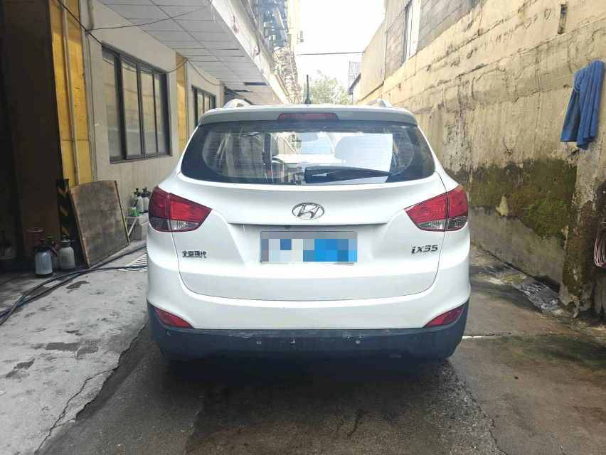 北京现代 ix 35 Model Year 2.0L 自动两驱舒适型 国 IV