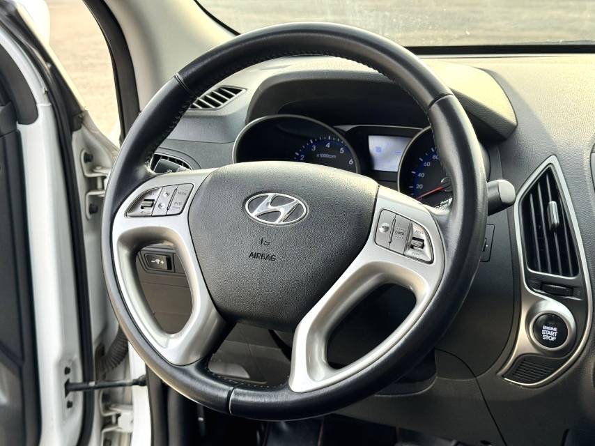 北京现代 ix 35 Model Year 2.0L 自动两驱智能型 GLS 国 IV