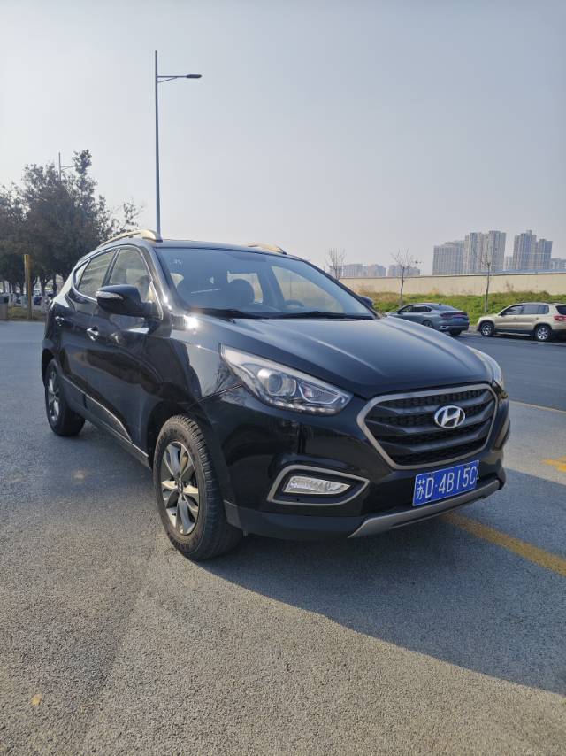 北京现代 ix 35 Model Year 2.0L 自动两驱舒适型 GL 国 V