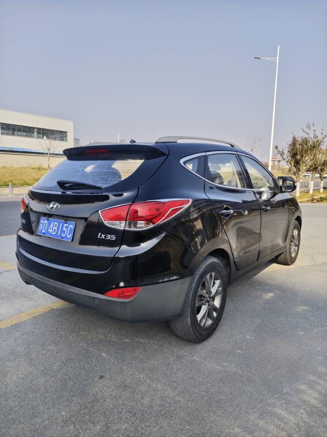 北京现代 ix 35 Model Year 2.0L 自动两驱舒适型 GL 国 V