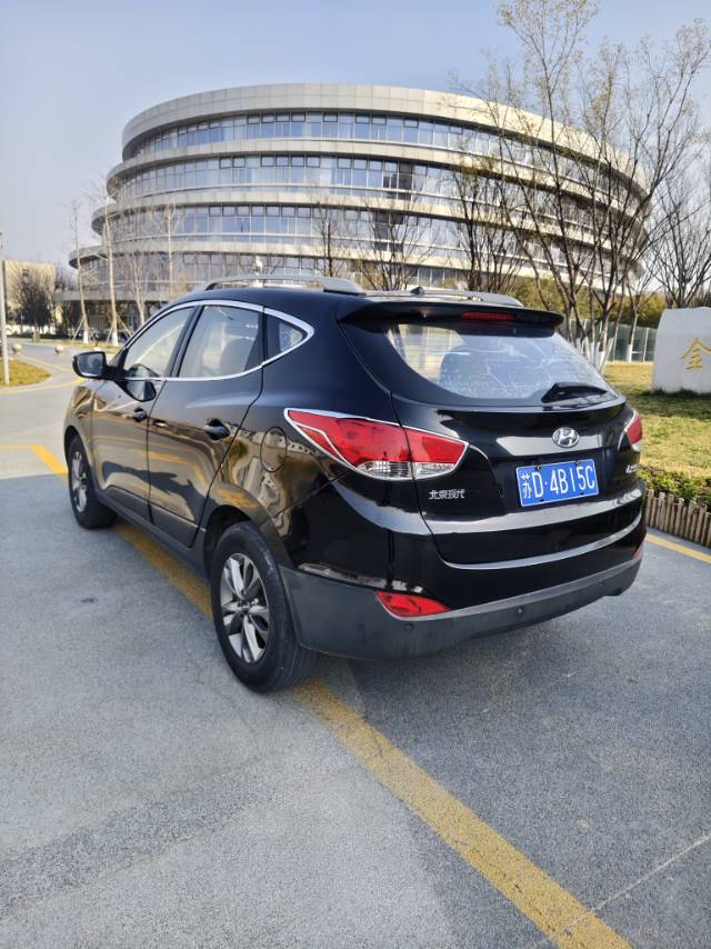 北京现代 ix 35 Model Year 2.0L 自动两驱舒适型 GL 国 V