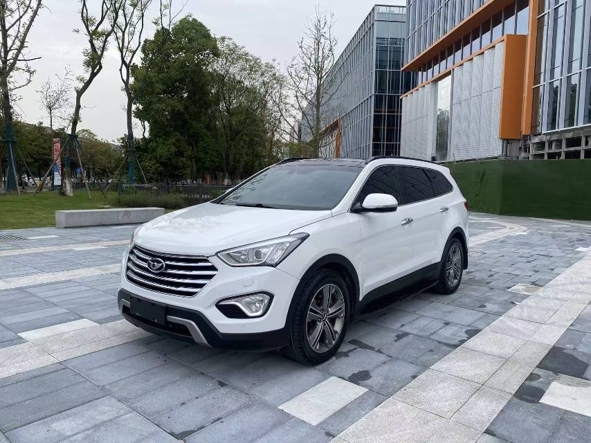 Hyundai 3.0L 7 4WDFlagship