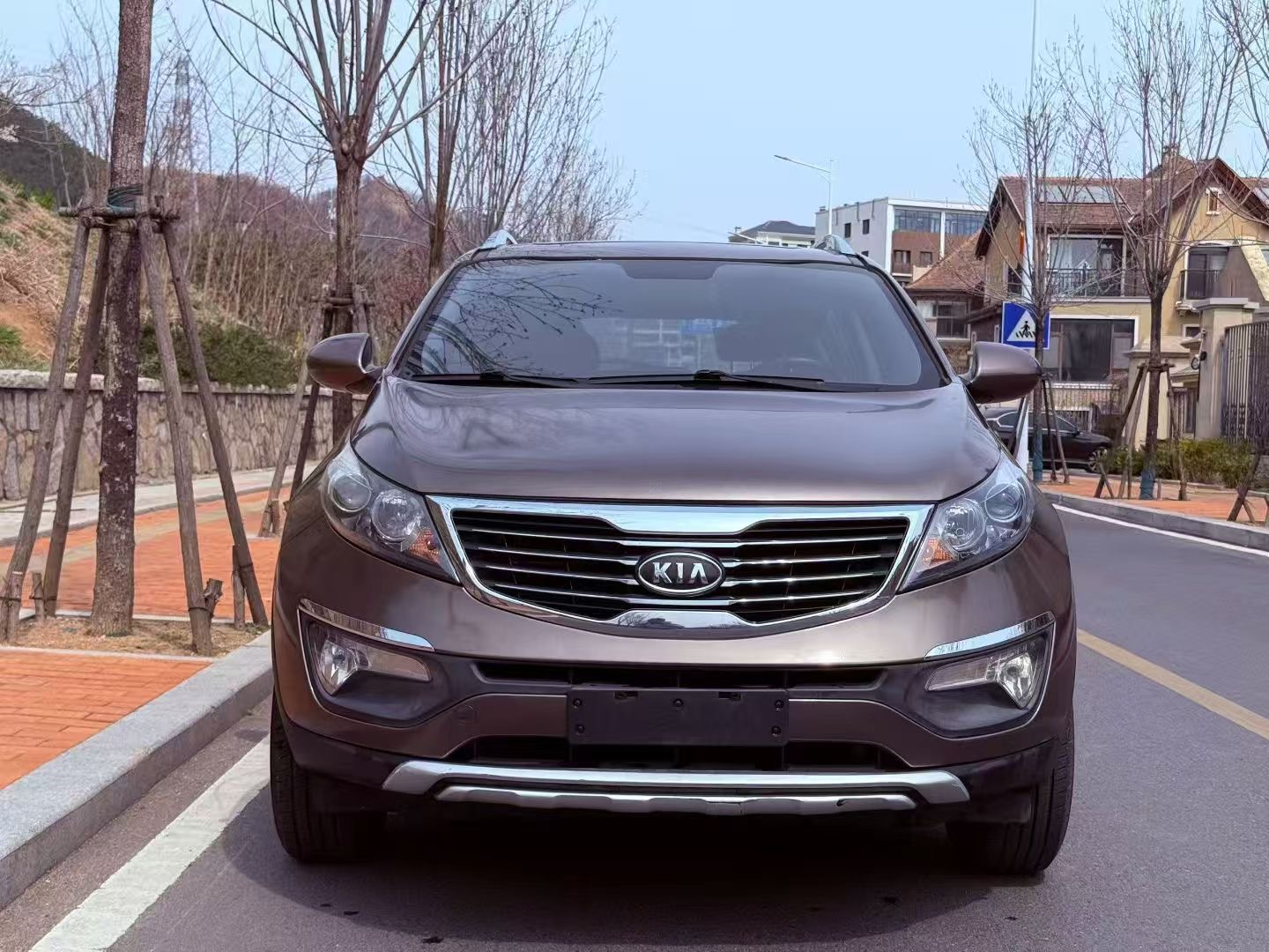Kia Sportage 2,0 л, АКПП, передний привод, GL