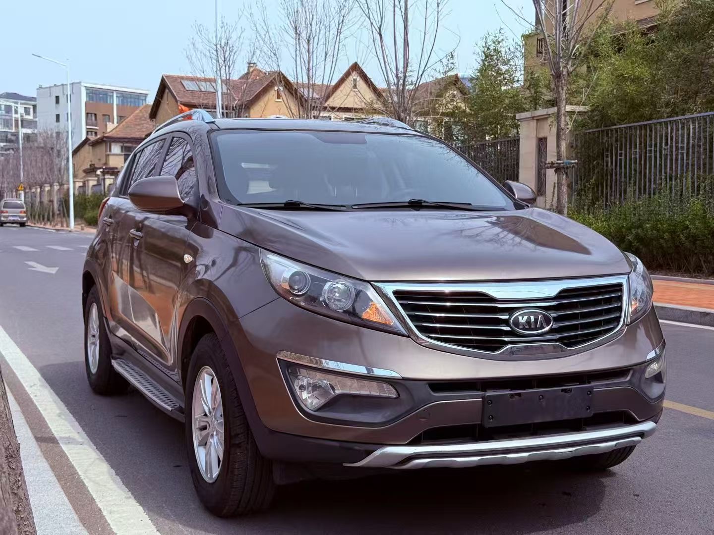 Kia Sportage 2,0 л, АКПП, передний привод, GL