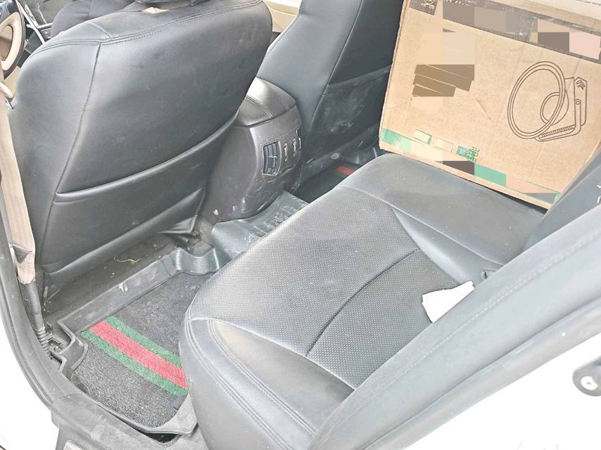 索纳塔 Model Year 经典 2.0L 自动豪华版