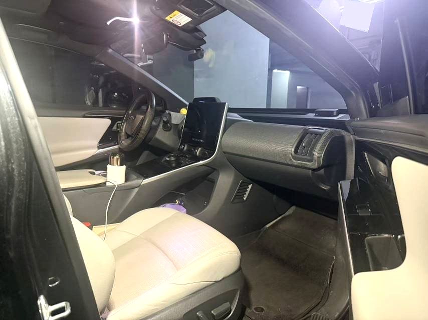 一汽丰田 bZ 4X Model Year 两驱长续航 PRO Version