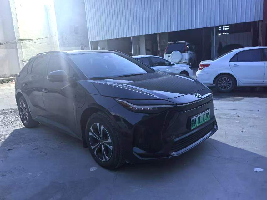 一汽丰田 bZ 4X Model Year 四驱高性能 Premium Version