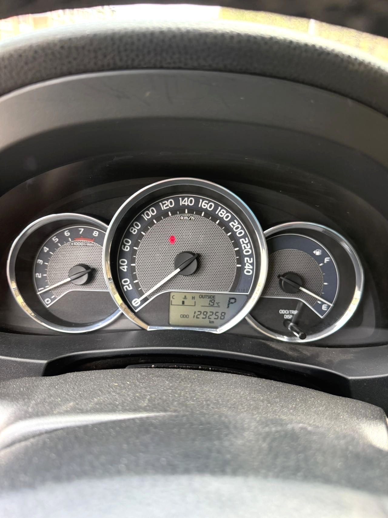 卡罗拉 Model Year 1.6L CVT GL