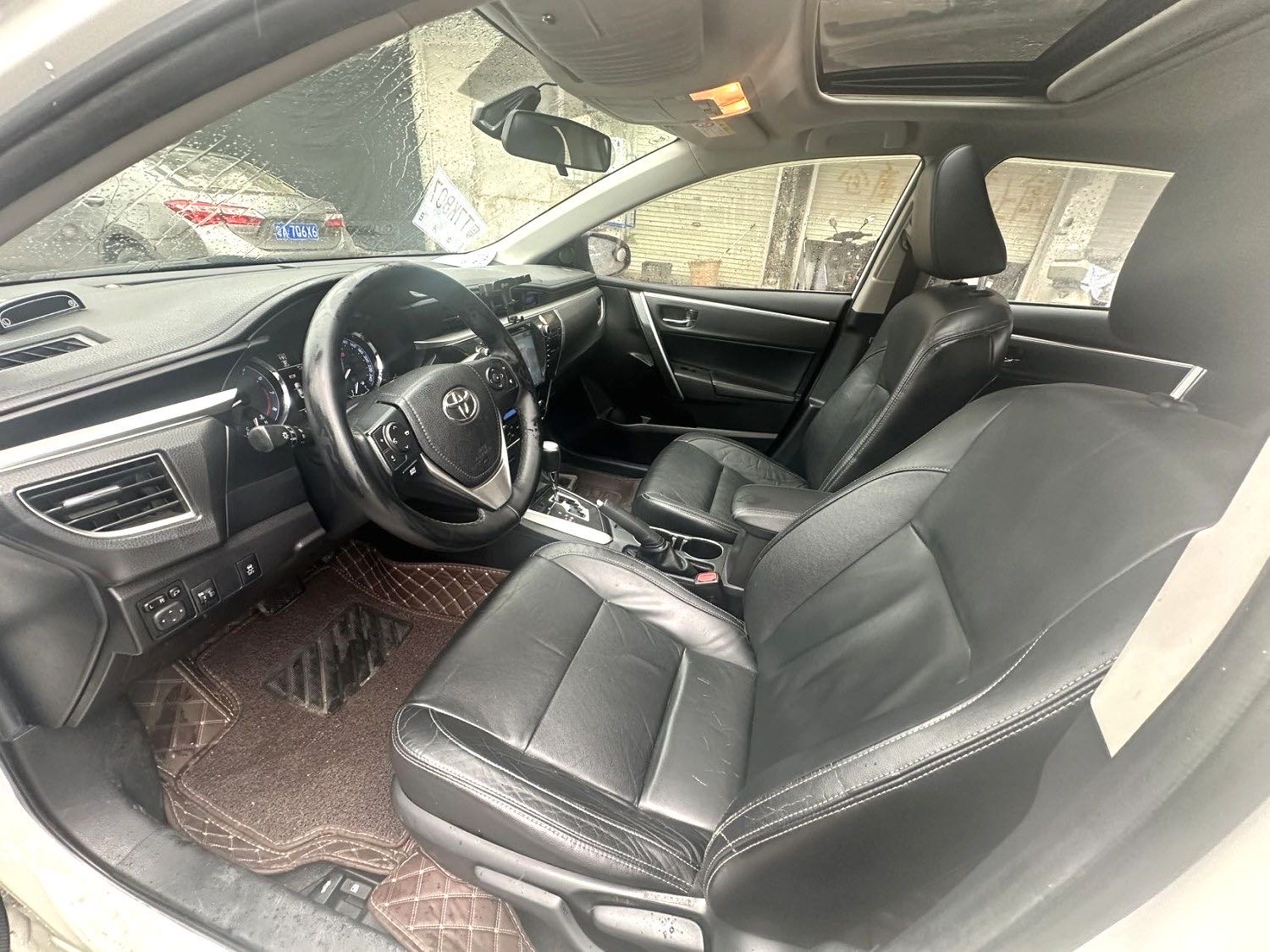 Toyota Corolla 1.8L CVT GLX i