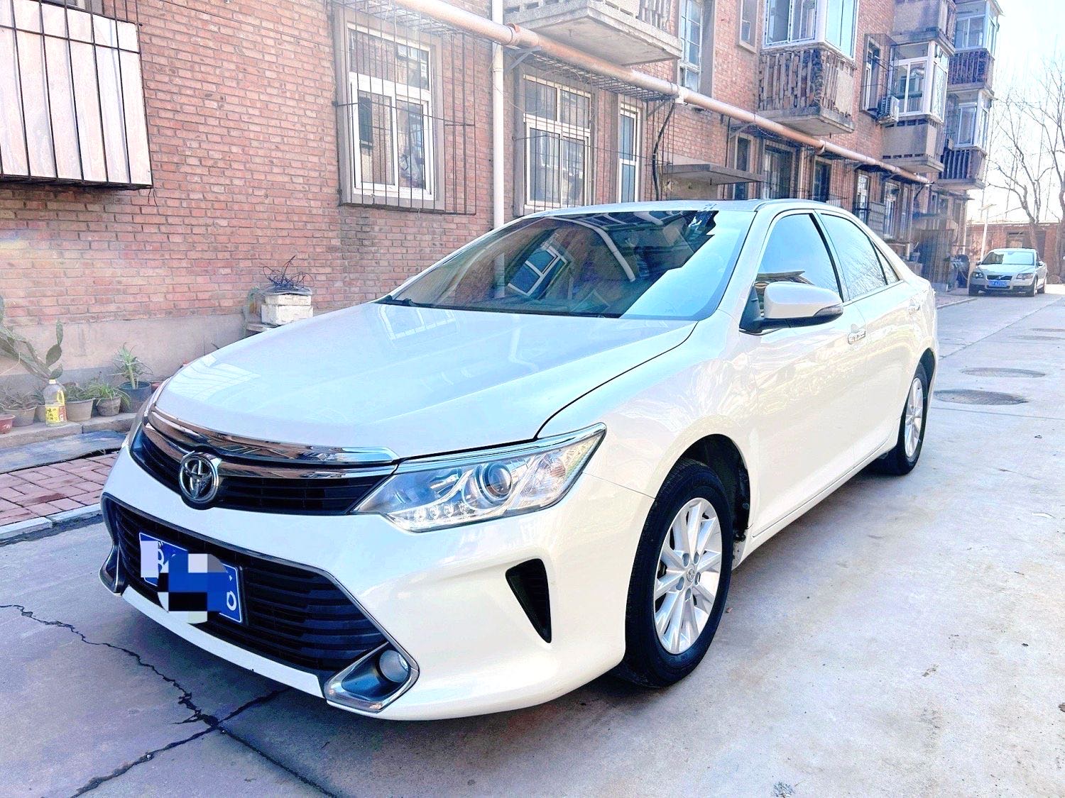 Toyota Camry 2.0E Elite