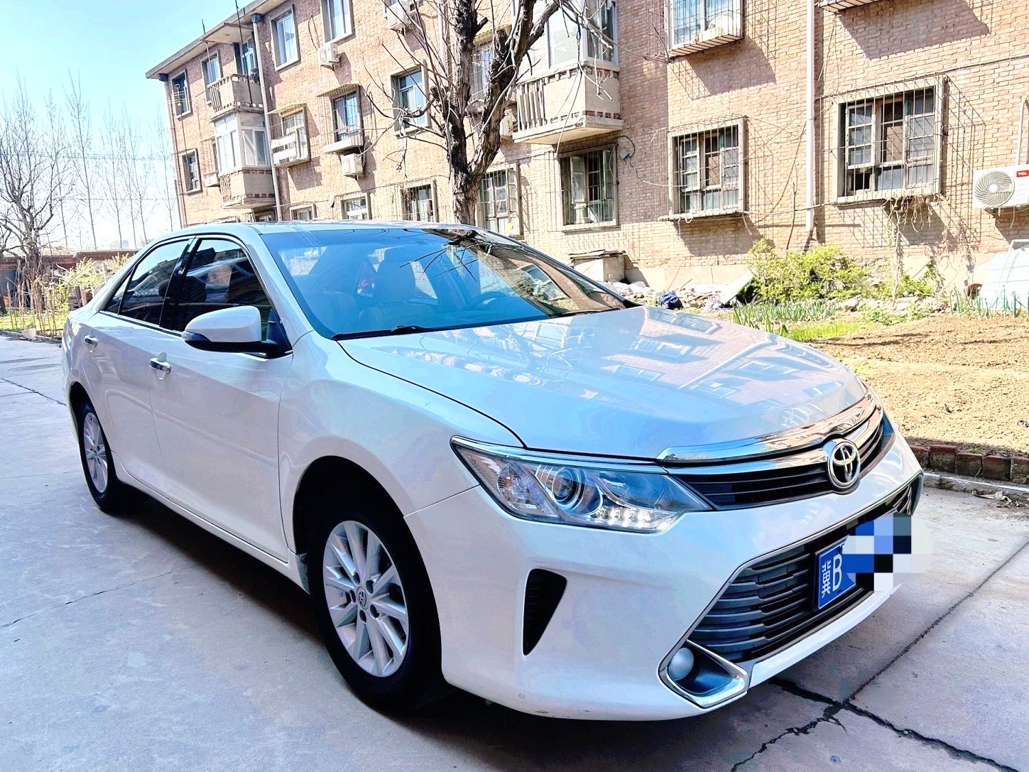 Toyota Camry 2.0E Elite