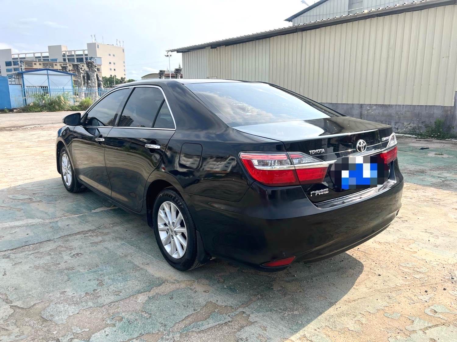 Toyota Camry 2.0E Elite