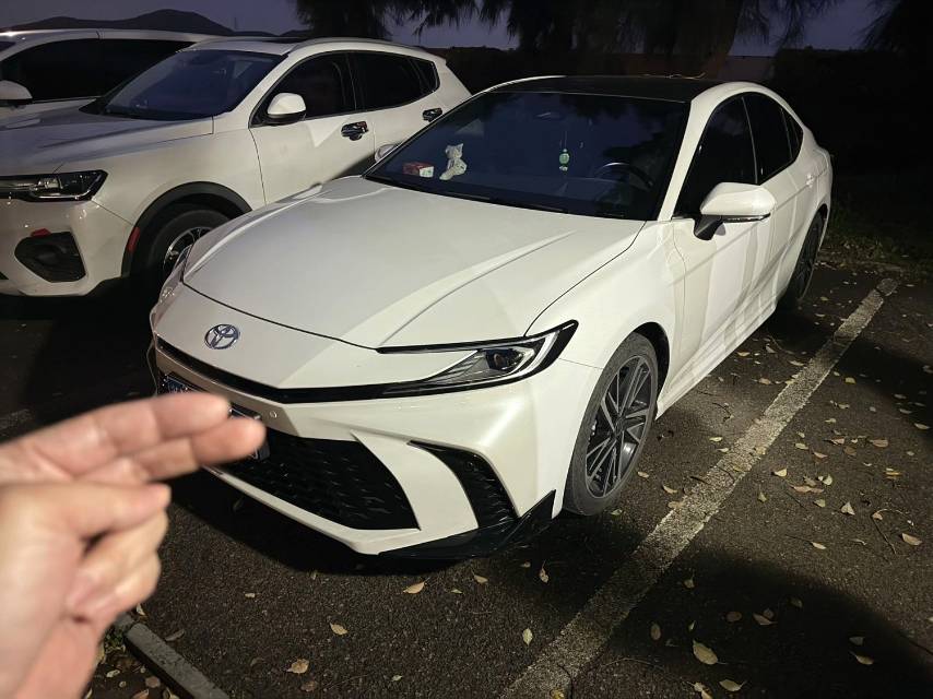 Toyota Camry 2.0S