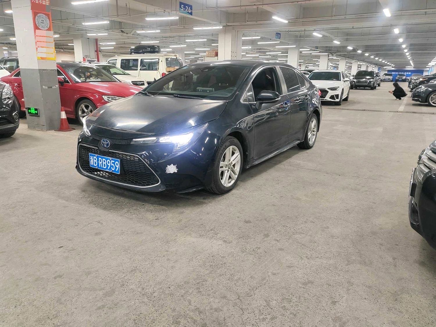 Toyota Levin Hybrid 1.8H E CVT V