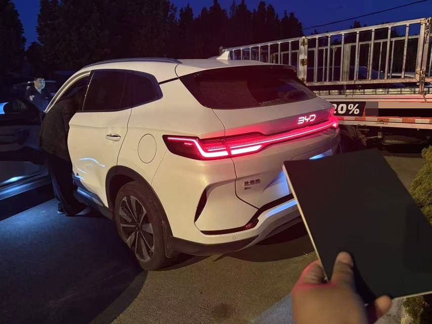 宋 PLUS New Energy Model Year Electric Vehicle 520km Luxury