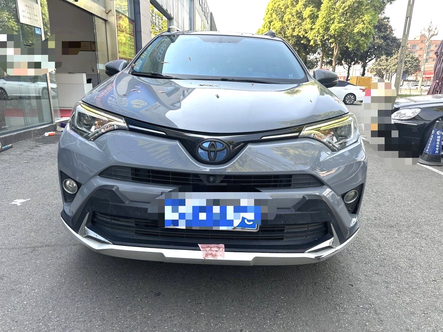 Toyota RAV 4 2.5L Automatic4WD i Version