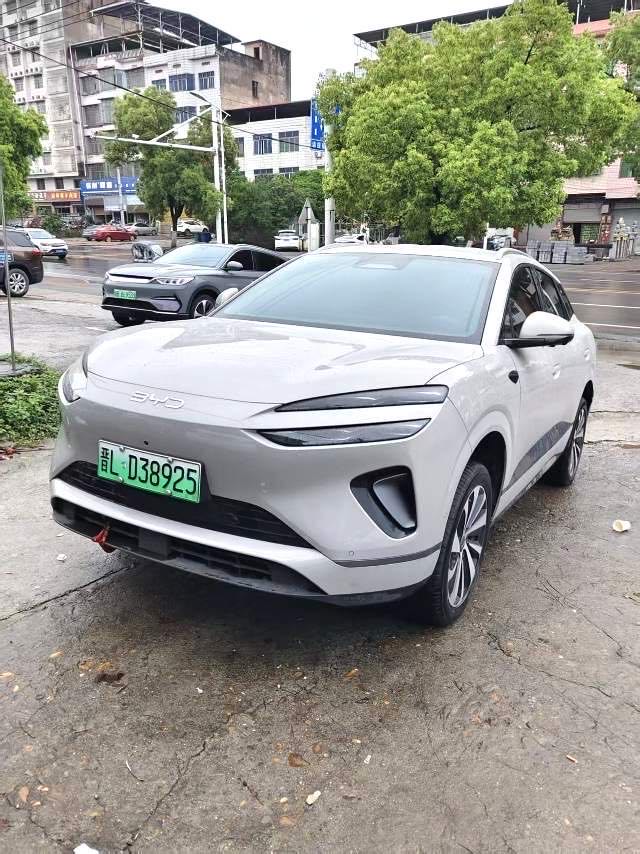 BYD 06 New Energy Electric Vehicle 520