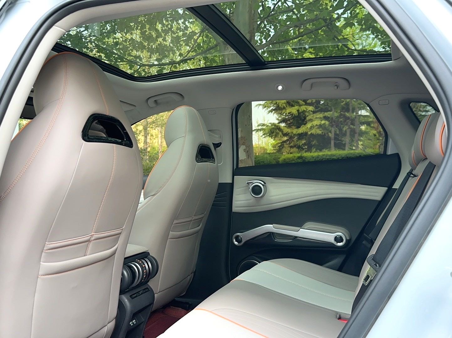 BYD PLUS 510KM