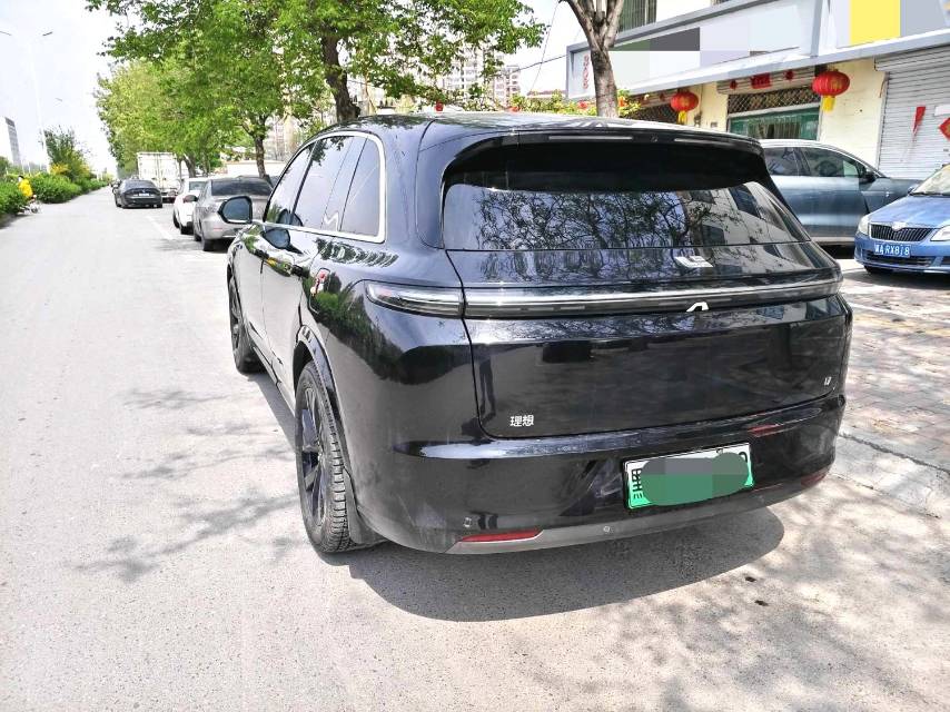 Li Auto L (Liter) 7 Pro