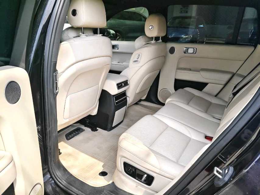 Li Auto L (Liter) 7 Pro