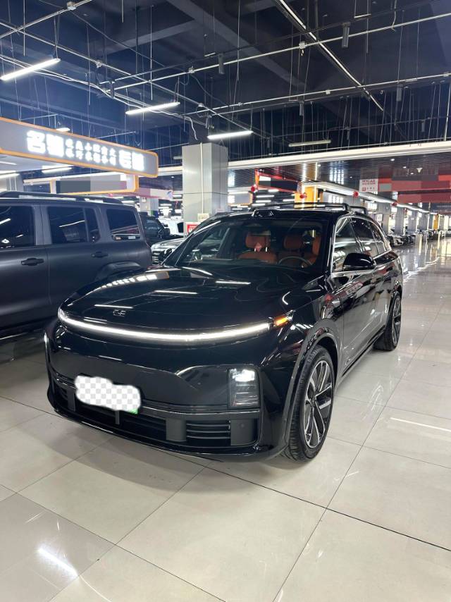 Li Auto L (Liter) 7 MAX